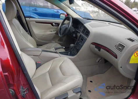 2004 Volvo S60 2.4 z USA, uszkodzony, nr VIN YV1RS64A742347918